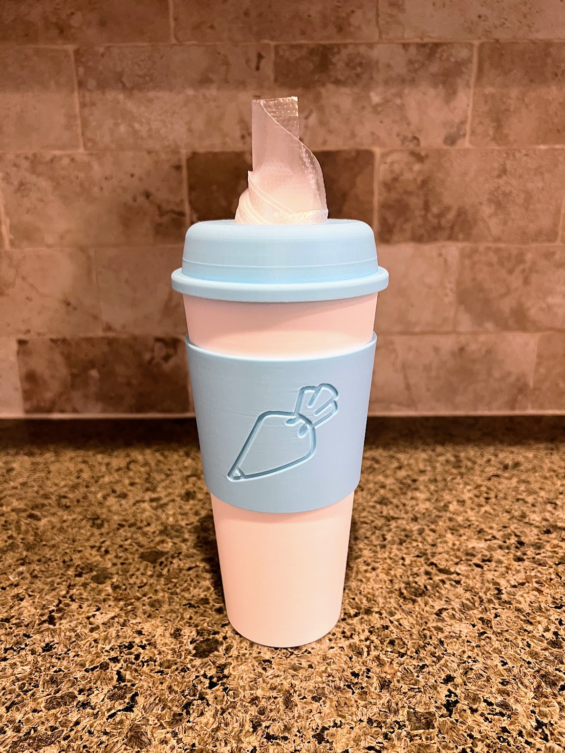 tipless piping bag holder large that looks like a coffee cup